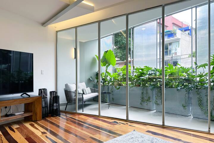 Grand 3bed/3bath Loft with Balcony in Roma Norte gallery image 5