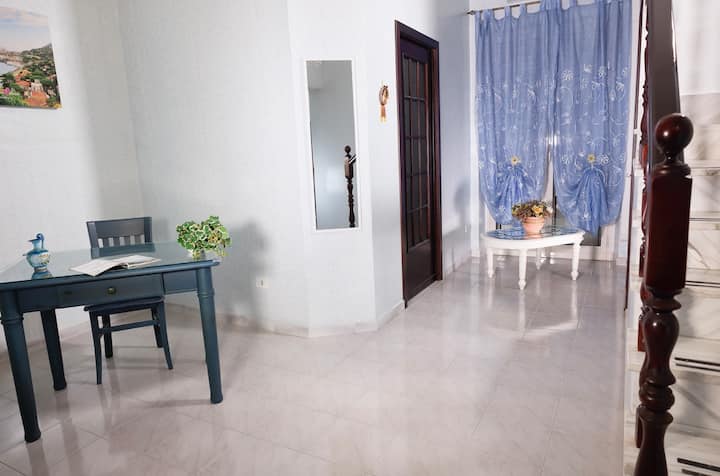 Casa Lugos - Isola delle Femmine