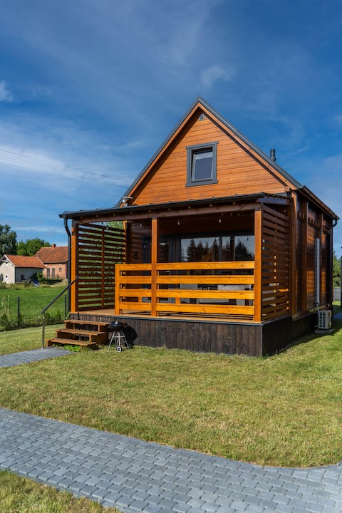 Morze Tu Stegna. 2 bedroom house. Sauna, hot tub.