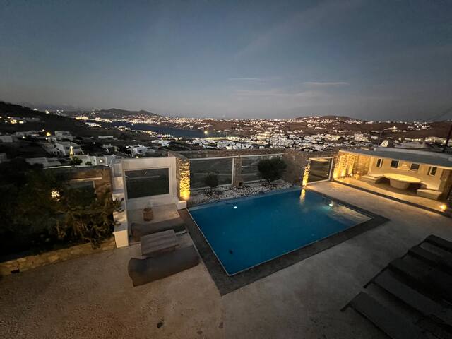 Seaview Villa with Private Pool gallery image 3