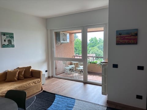 Airbnb con migliori performance: Minerva Apartment - Lesa a Lesa