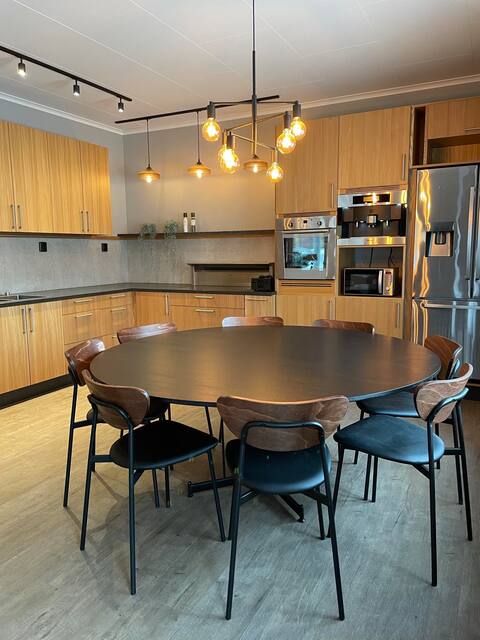 Spacious apartment with high standard,
near Romme Alpine