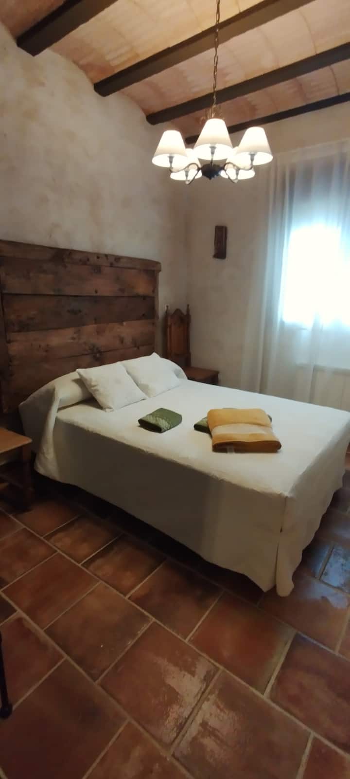 Dhomë gjumi 4