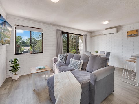 Your Mooloolaba Escape – Beach, Shops & Cafes!
