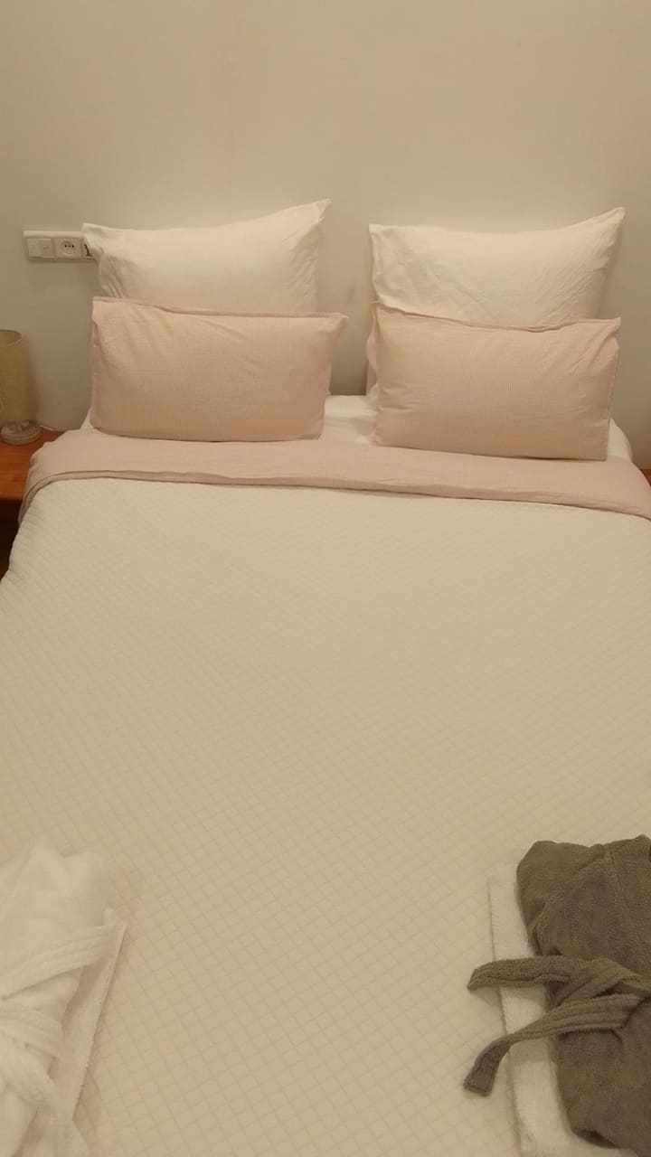 საძინებელი 1