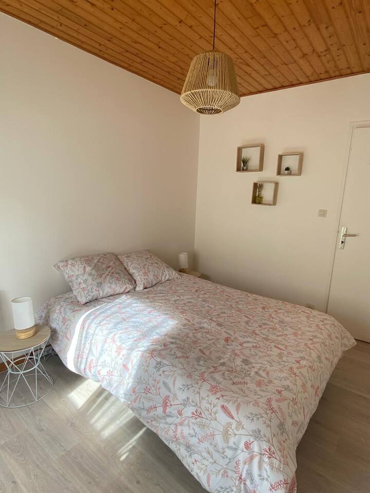 غرفة النوم 2