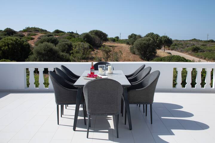 Ble Villa gallery image 5