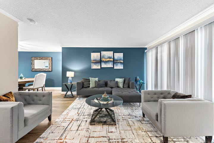 3 Bedroom Next To Newport/fashion Island/beach - Costa Mesa, CA