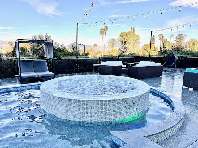 Private Resort-Style Escape w/ Heated Pool & Spa! gallery image 2