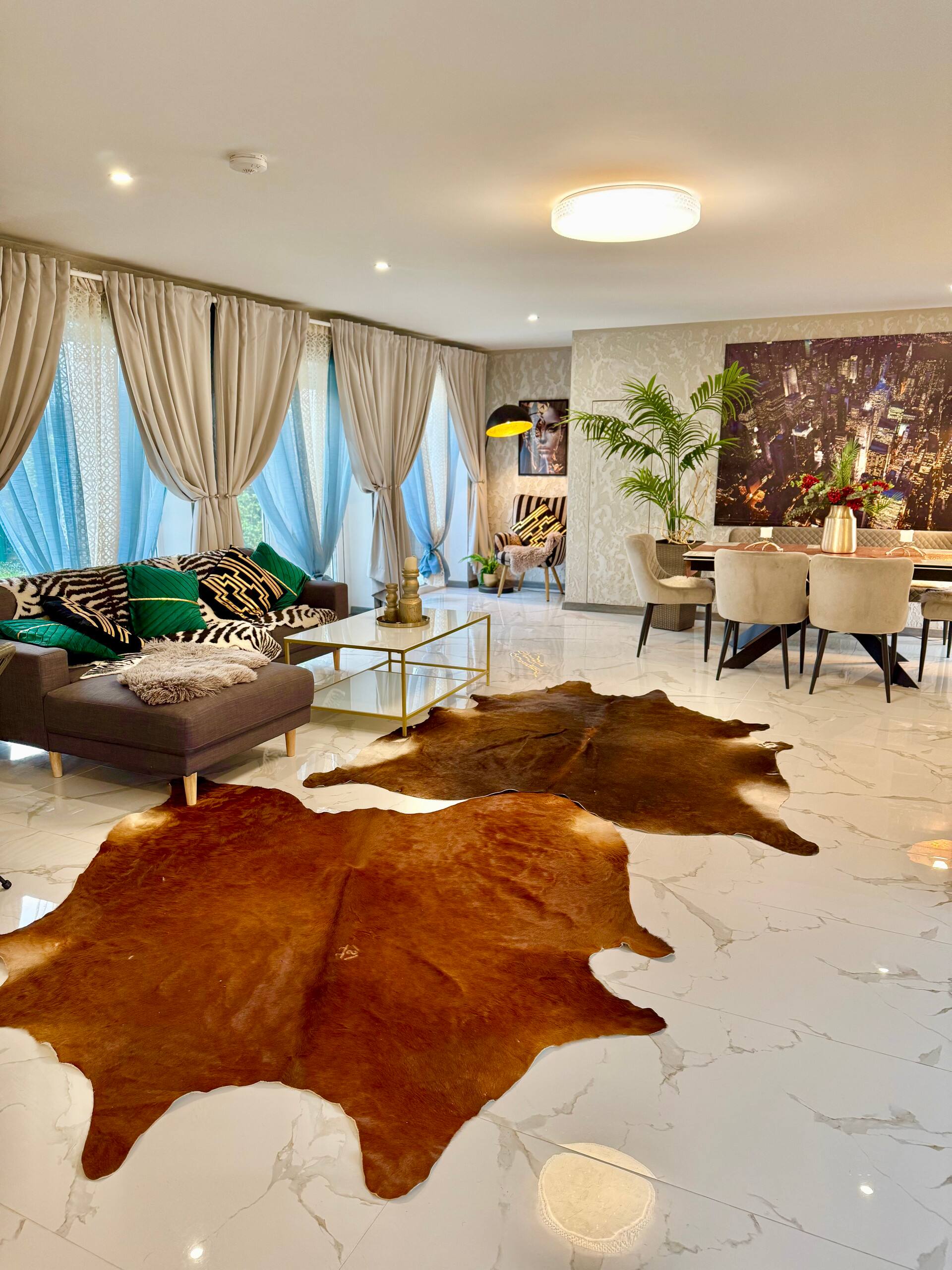 Country Haven Comfy & Sleek House