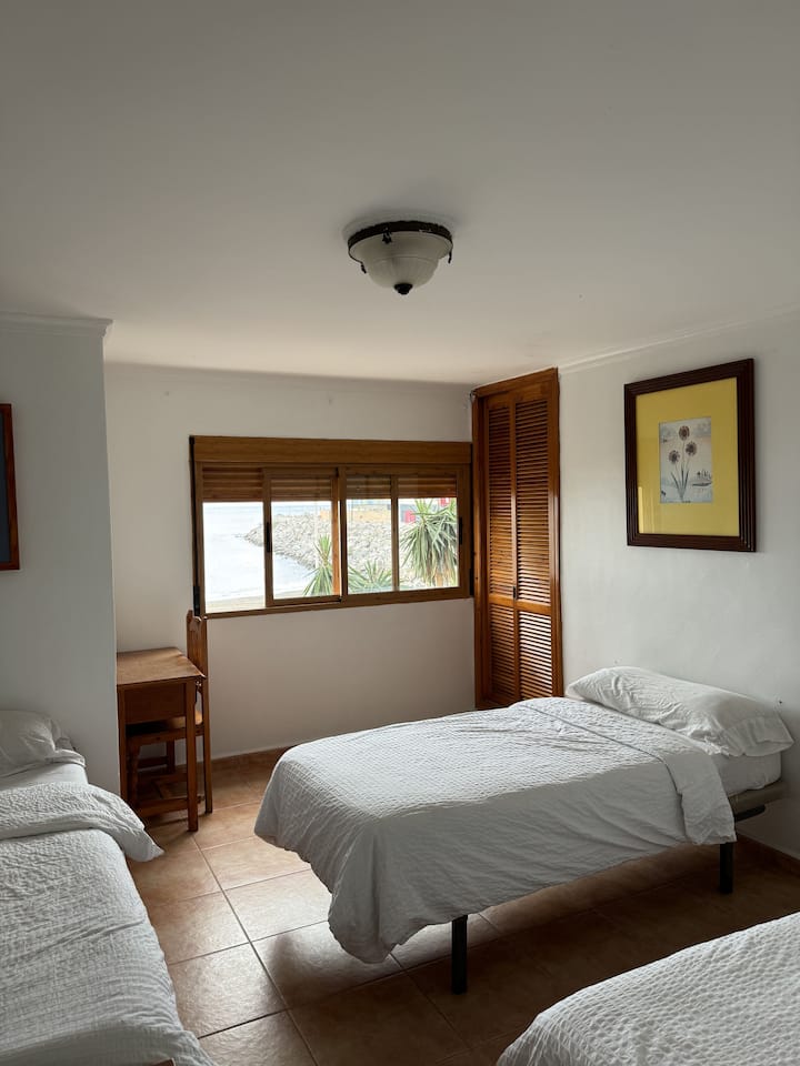 Hostal Vista Al Mar H2 - Ceuta