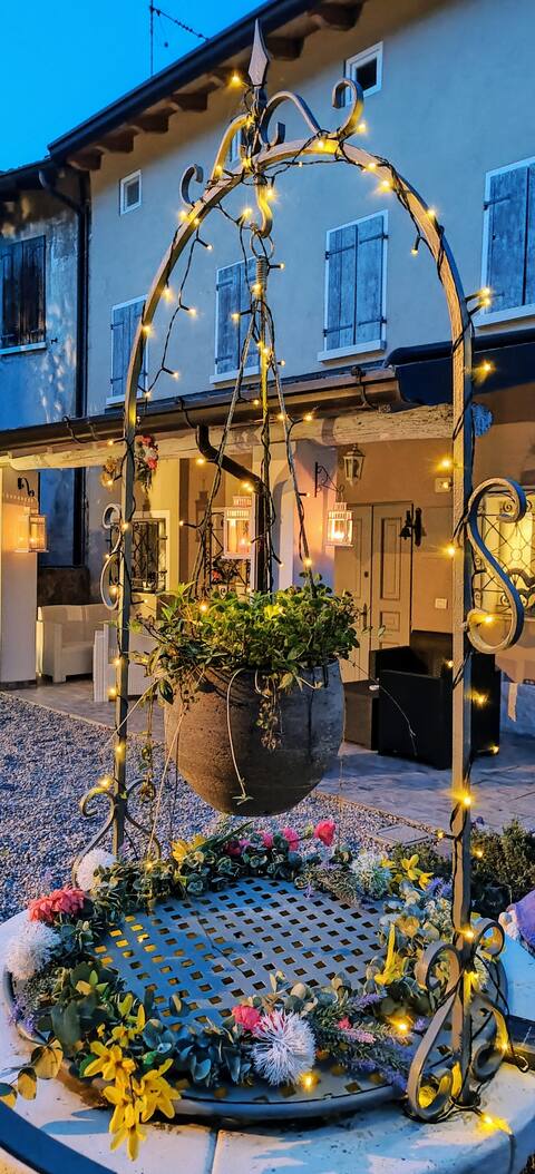 Residence at the Castle. Relax in the medieval village