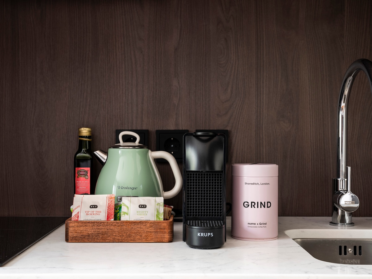 Top performing Airbnb: Numa | M Studio w/ Single Bed & Kitchenette in Thalkirchen