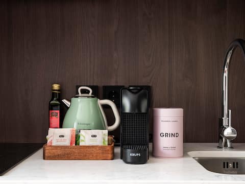 Leistungsstarkes Airbnb: Numa | M Studio w/ Single Bed & Kitchenette in Thalkirchen