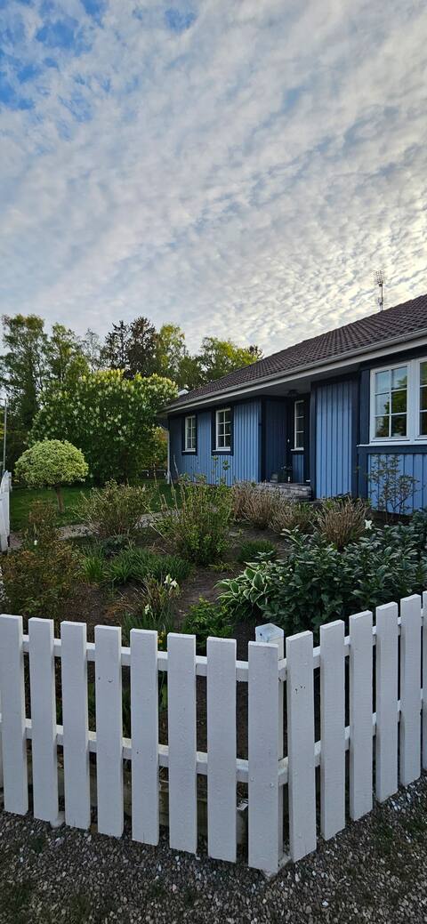 Single-storey villa with large private patio & parking