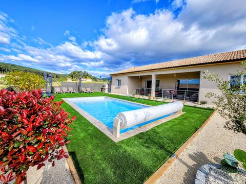 Ardèche Air-conditioned villa Private heated pool