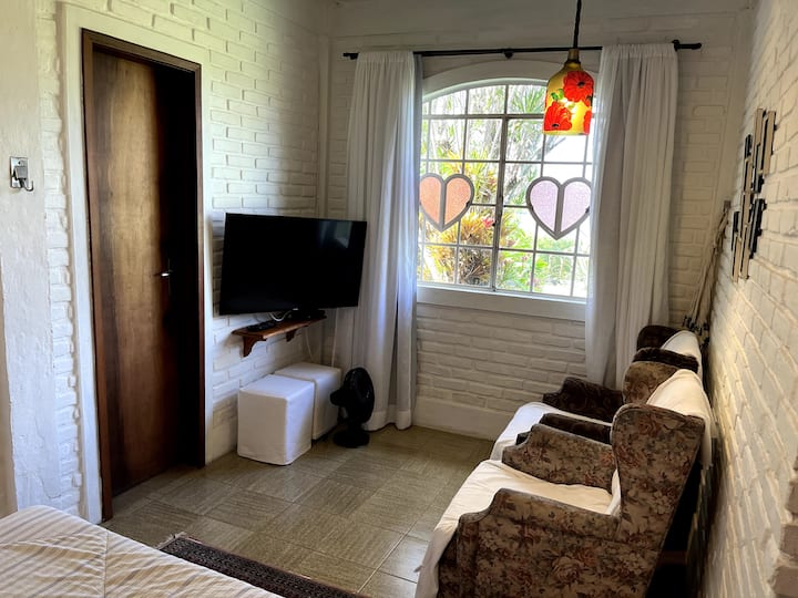 საძინებელი 4