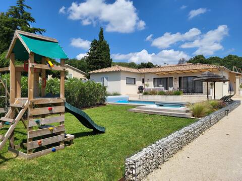 The House with Parasols