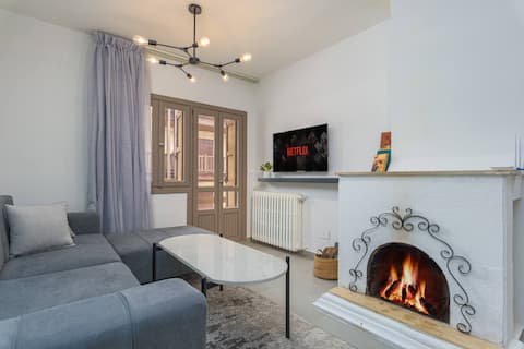 CH® - Alpen Haus - Flüela-2BR Chalet, Mzaar