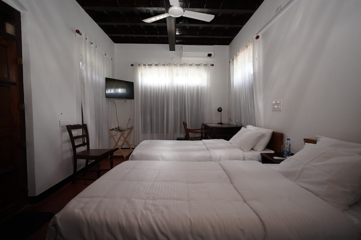 საძინებელი 4