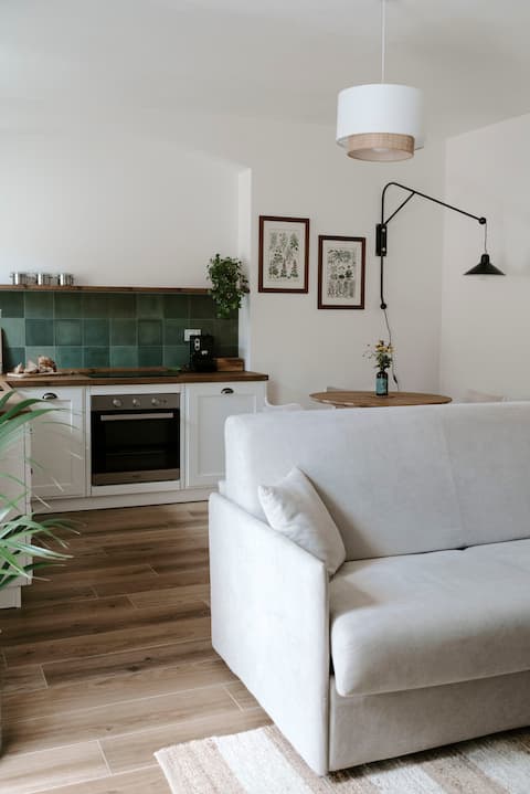 Top Airbnb: Sky and Vineyards - Nespolo - a La Morra