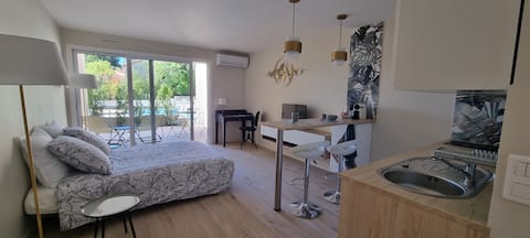 Airbnb performant: "Côté Gibaou" Downtown Garage Pool à Cassis