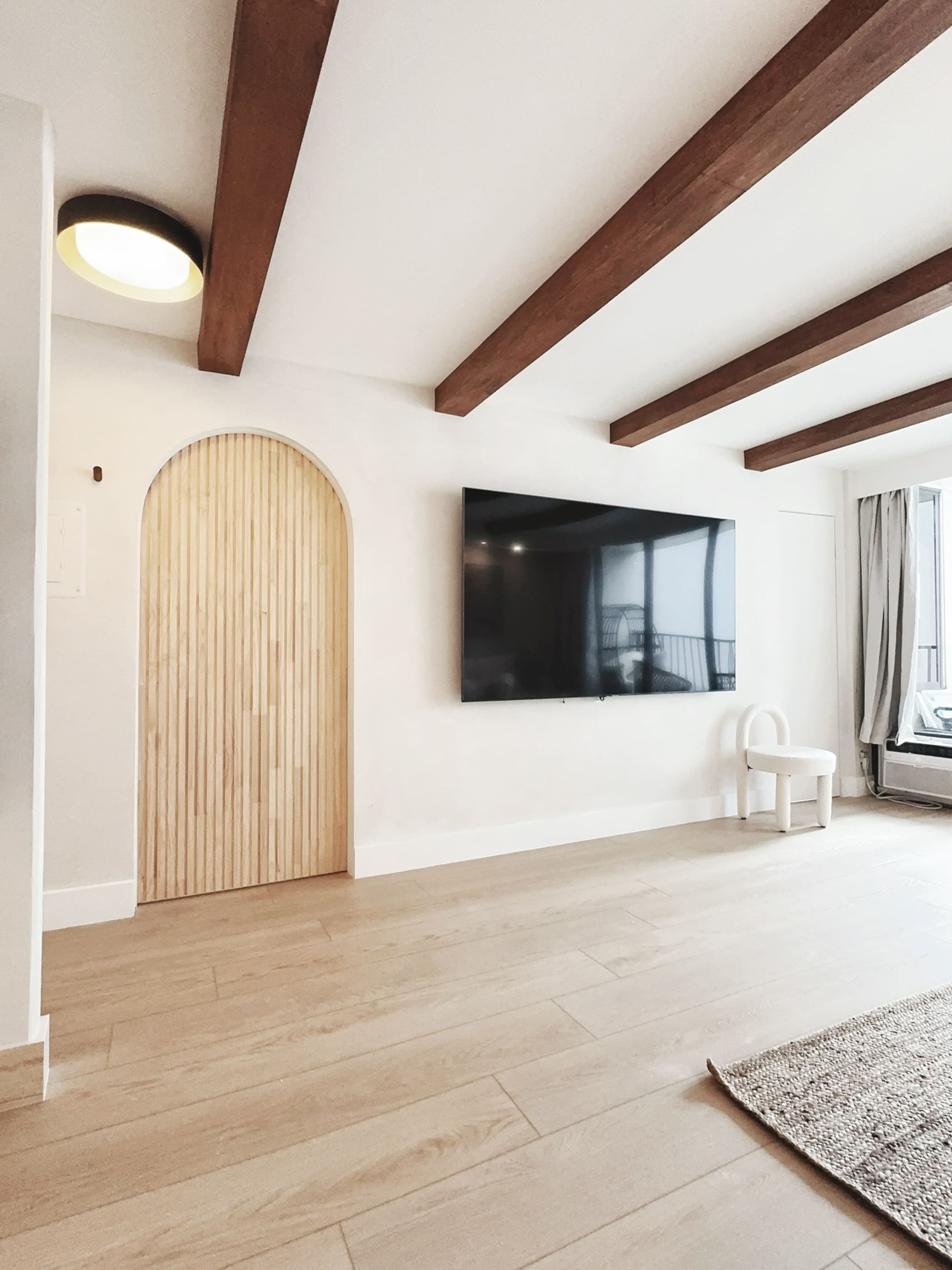 *Ultra Upscale 1BR in Waikiki w/Parking* - Image 8