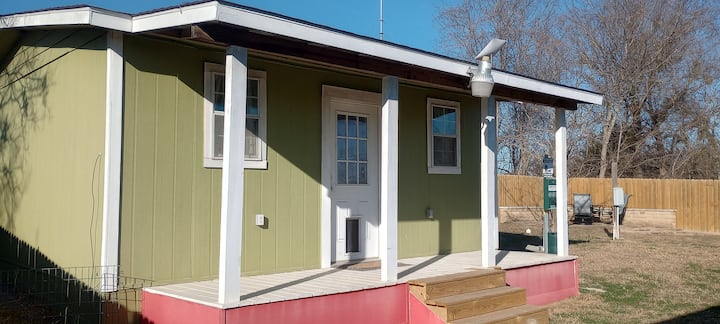 Private Casita, Outside Of Taylor - Taylor, TX