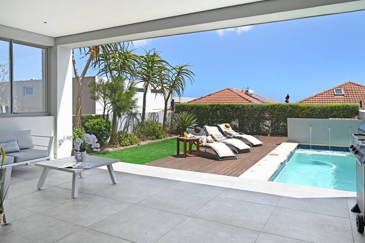 Cape Blue – Camps Bay Luxury Villa (5 Star) gallery image 4
