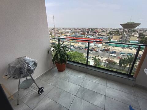 4 room apartment with pool, gym