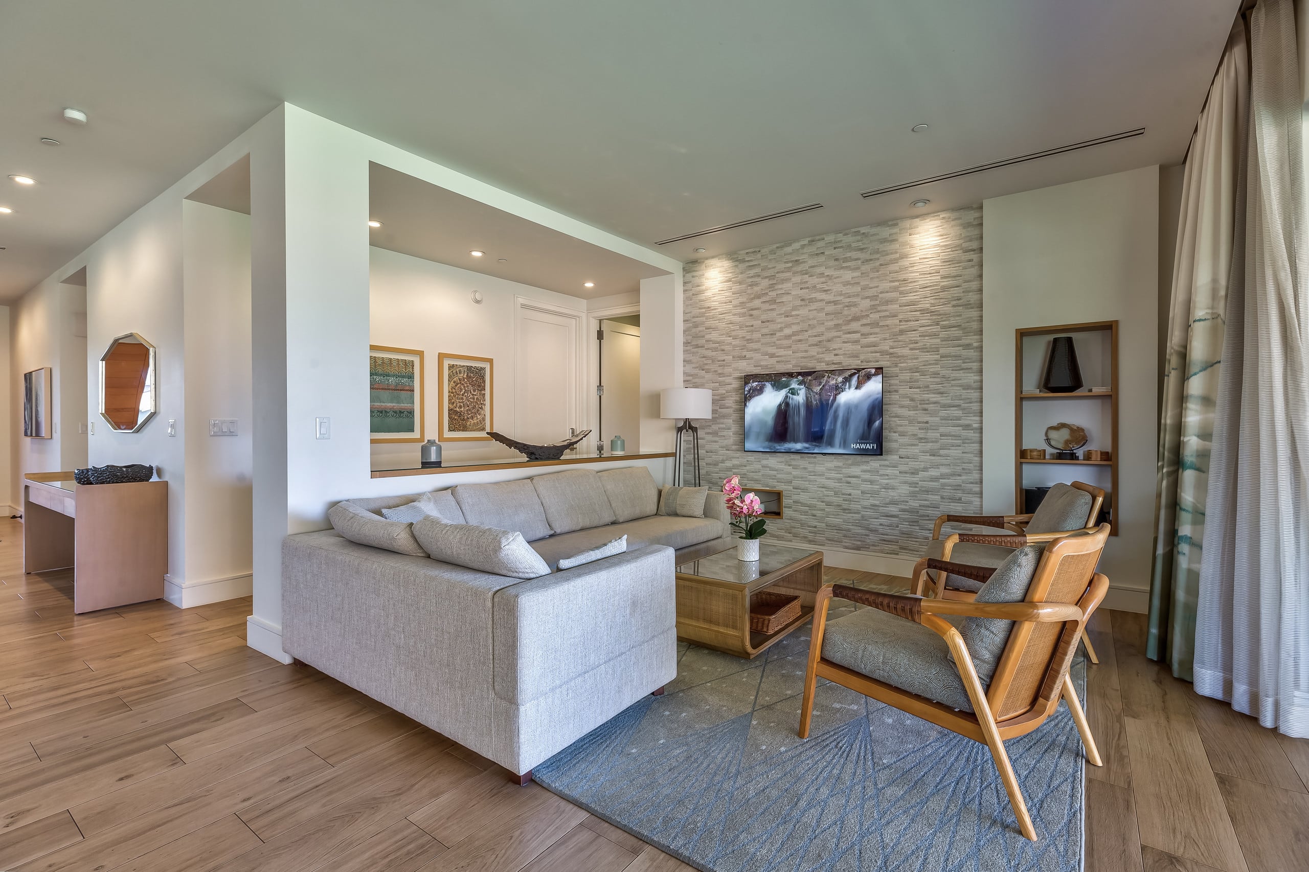 Villa in Lahaina · ★4.98 · 3 bedrooms · 6 beds · 3 baths - Image 2