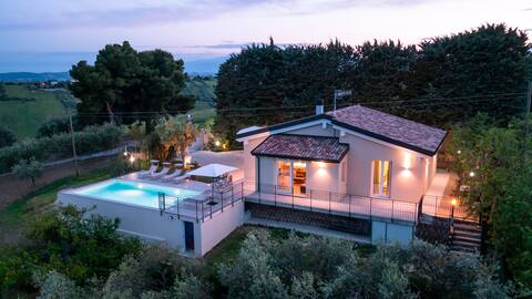 Dimora Campo delle Mura 4+2, Emma Villas