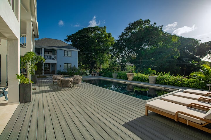 Seastar House And Cottage By Young Estates - Barbados