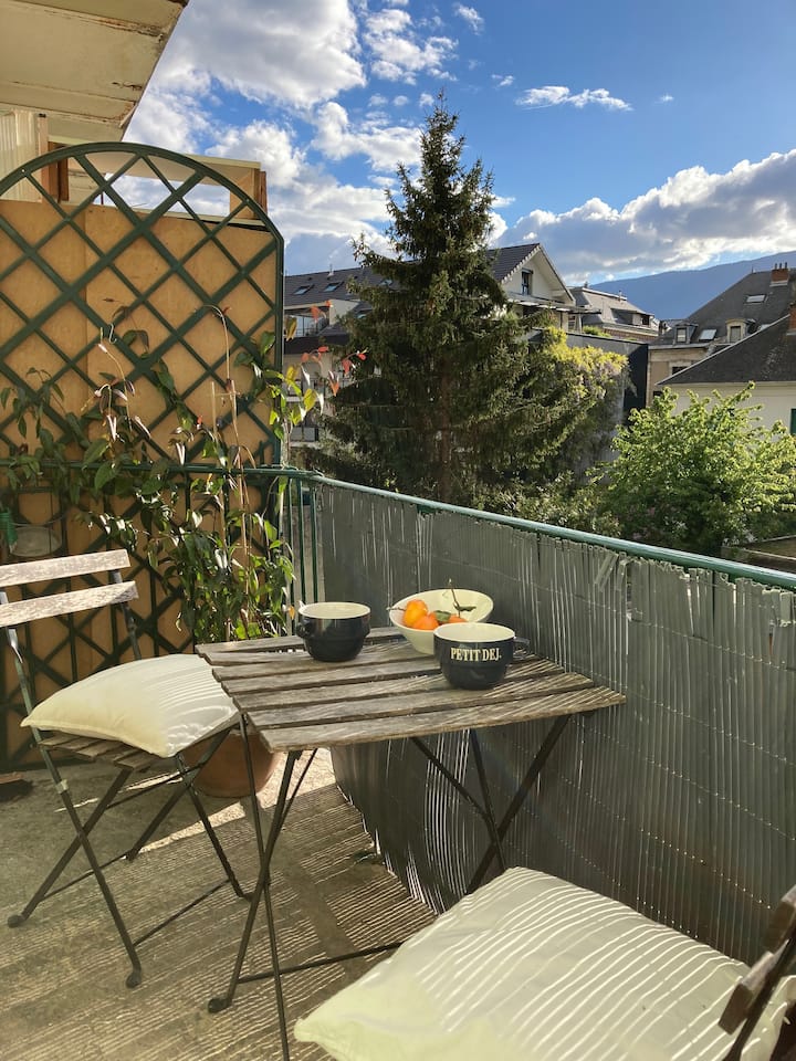 Studio Centre, Grand Balcon Au Calme - Aix-les-Bains