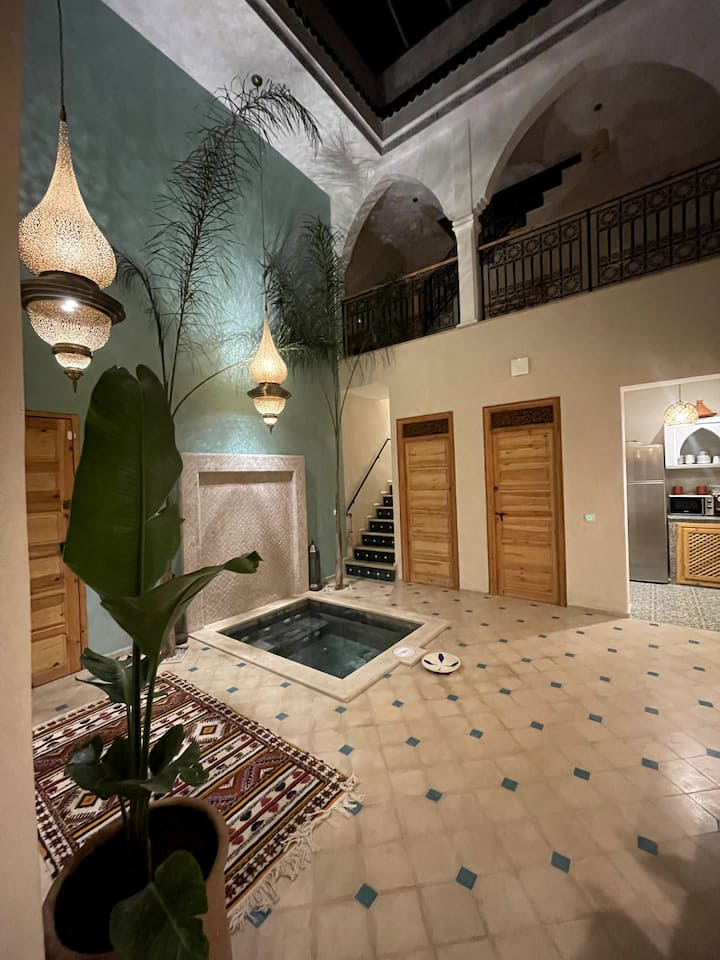 Riad 212 Plunge Pool, Breakfast Inc, Fast Wi-fi - Marrakech