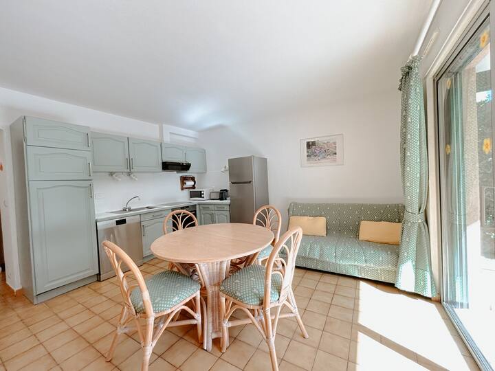 ห้องนั่งเล่น