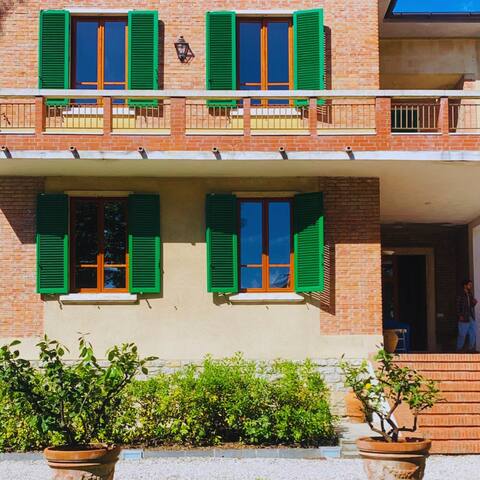 Ampia villa rinnovata in centro Sansepolcro