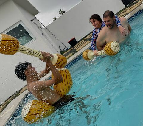 1 Walk to the beach/private pool and food walking
