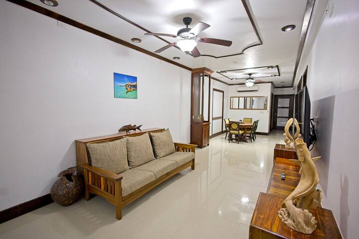 SeaView 7 Bed 7 Bath Apartment in Belize City gallery image 3