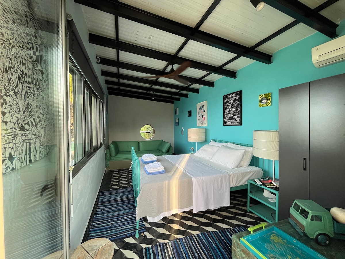 საძინებელი 1