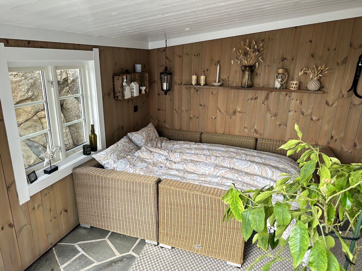 קבוצת ספה עם מזרן 140 ס"מ עם מזרן עליון 