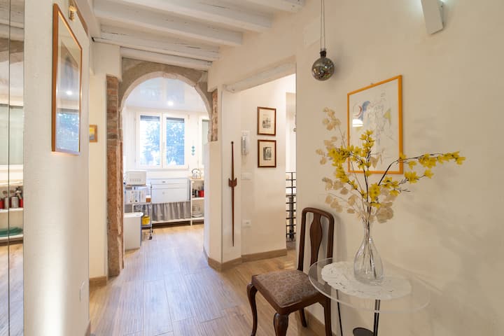 Romantic And Peaceful Apartment - Venice
