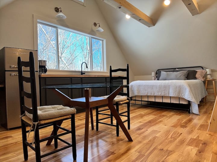 Private Suite In The Green Mountains - Vermont