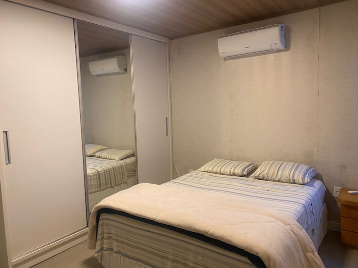 Suite with queen bed