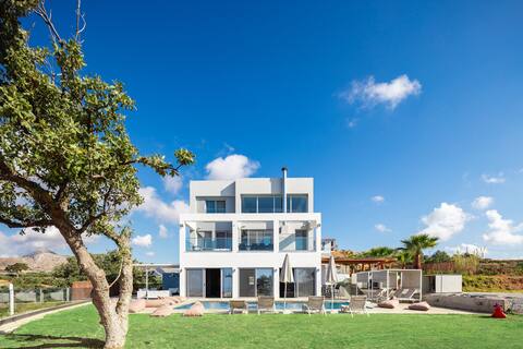 Villa O2 - With Private Heated Pool