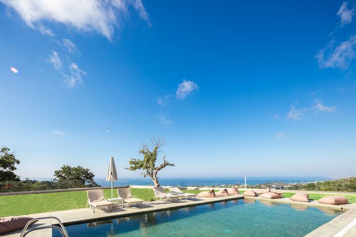 Villa O2 – With Private Heated Pool gallery image 5