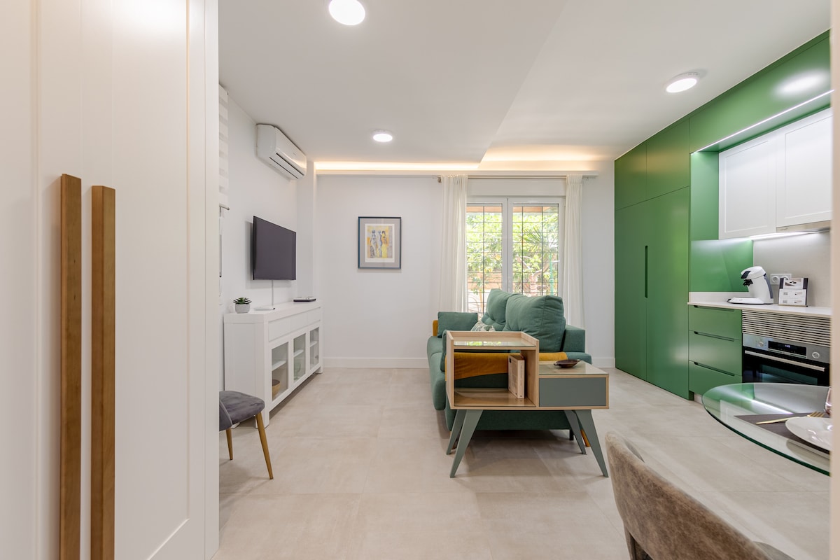 Anuncio de Airbnb popular: Apartment with garden - Maria Luisa Park en Sevilla