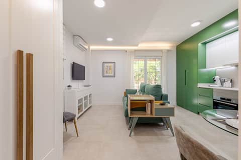 Anuncio de Airbnb popular: Apartment with garden - Maria Luisa Park en Sevilla
