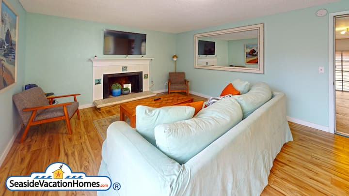 Seaside Getaway - Hot Tub! - Seaside, OR