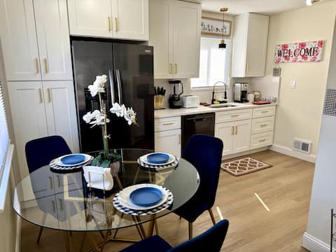 Your Modern Family & Work Stay